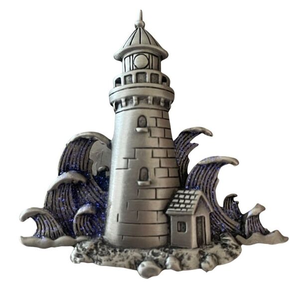 Vintage 80s JJ Jonette Lighthouse & Waves Pin - Picture 1 of 7